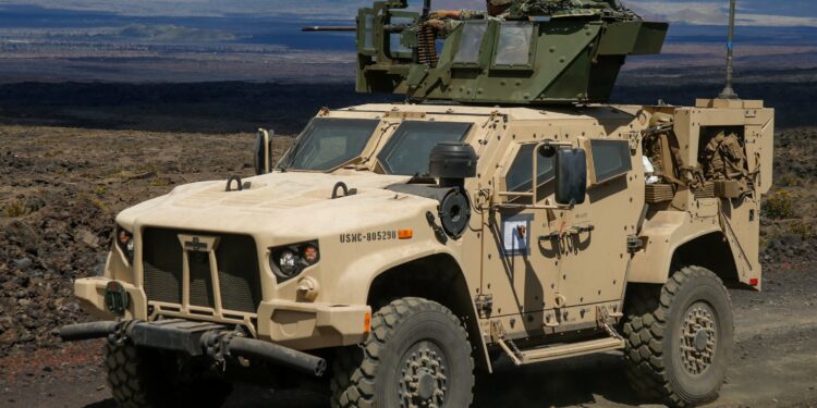 M1278_JLTV_Heavy_Guns_Carrier_(JLTV-HGC)