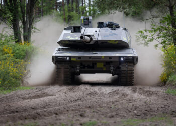 Rheinmetall_kf51_dynamisch_hohe_aufloesung_R6MJ1833