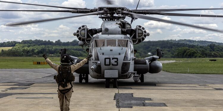 Sikorsky CH-53E Super Stallion