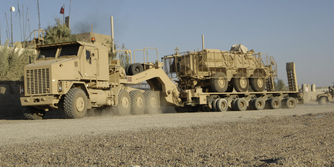 Oshkosh M1070 HET