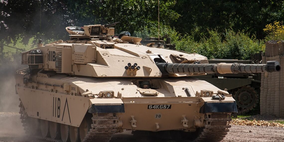 Challenger_1MBT_Mk_3_(7527916878)